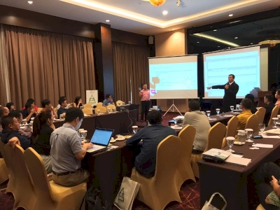 Enhancing Retail Profit with Integrated Multichannel Solutions